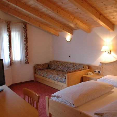 Hotel Falzares ซานกัสซิอาโน ภายนอก รูปภาพ