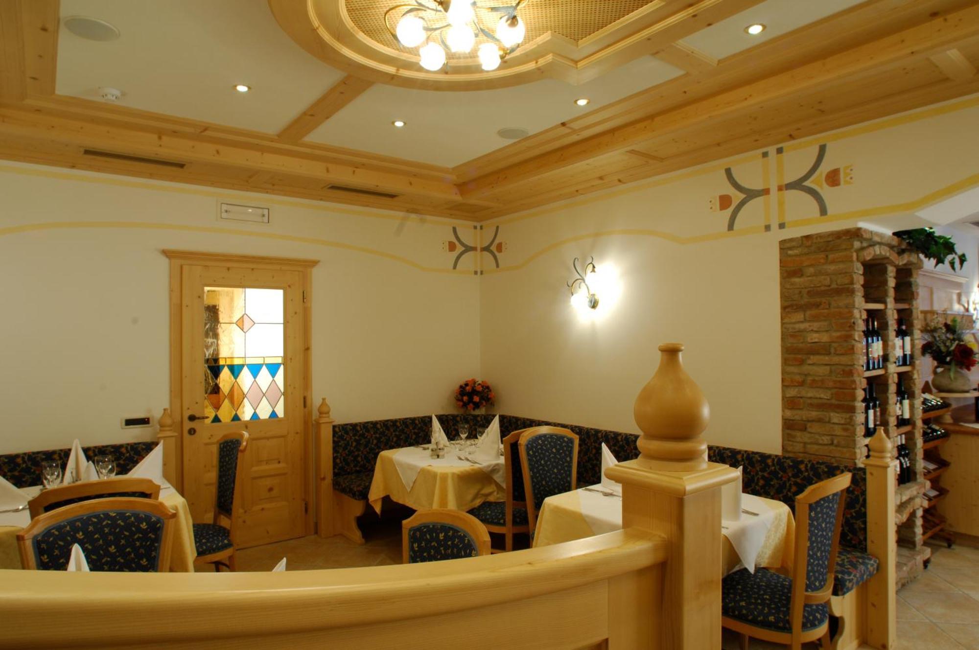 Hotel Falzares ซานกัสซิอาโน ภายนอก รูปภาพ
