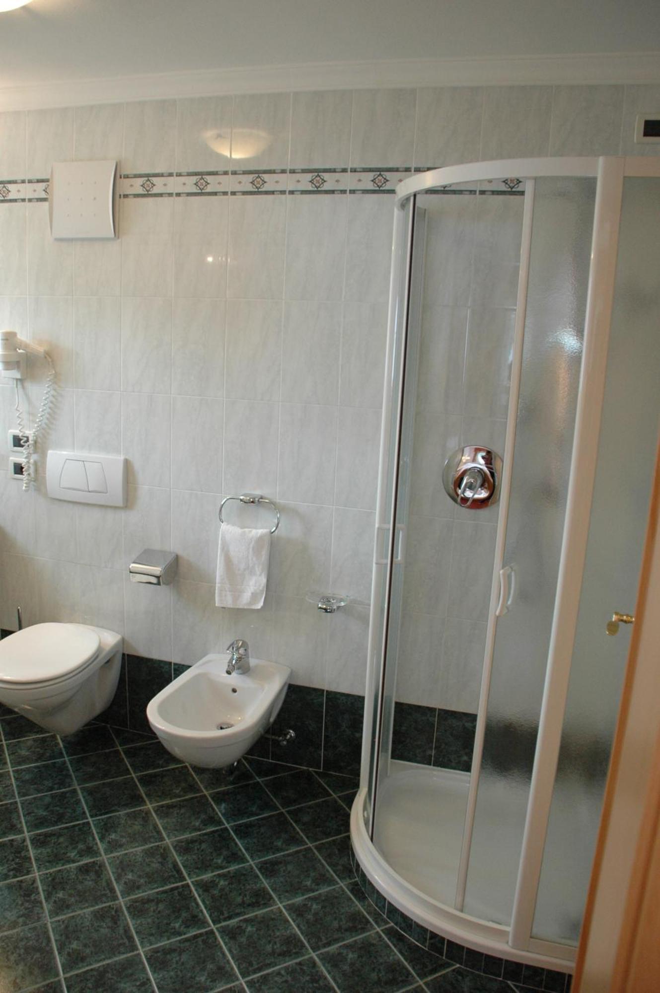 Hotel Falzares ซานกัสซิอาโน ห้อง รูปภาพ